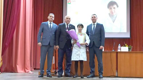 Азнакайда сәламәтлек саклау хезмәткәрләренең йомгаклау киңәшмәсе узды