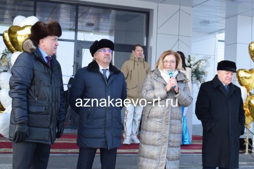 Азнакайда яңа ЗАГС бинасы ачылды