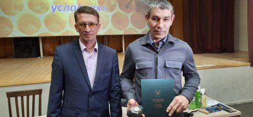 В Азнакаево состоялось совещание пчеловодов