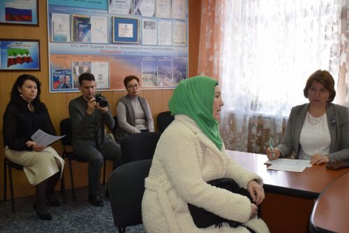 Секретарь Азнакаевского отделения "Единой России" Марсель Шайдуллин провел прием граждан