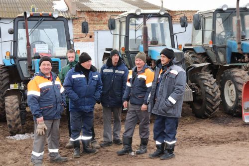 В Азнакаевском районе проверили готовность техники к весеннему севу