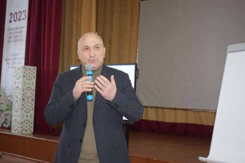 Азнакайның Р.Ишкәев исемендәге паркын заманча, затлы итүдә бергәләп катнашыйк!