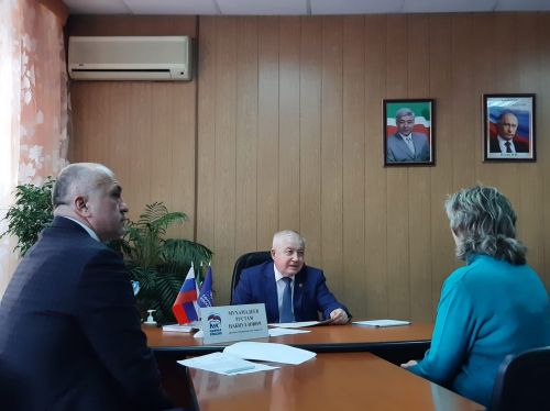Азнакайлыларны депутат кабул итте