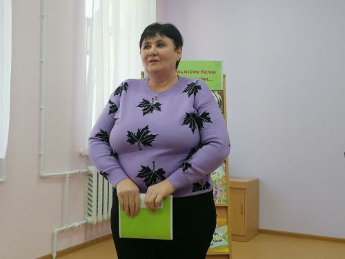 Азнакаевские поэтессы встретились с учащимися