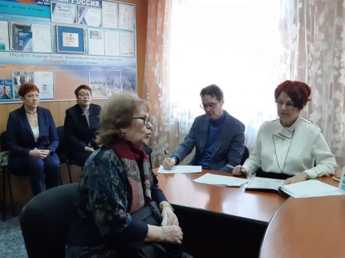 Азнакаевцев принял депутат Госсовета РТ Тахир Хадеев