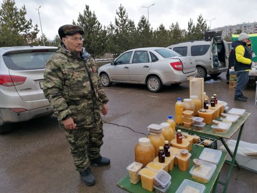В Азнакаево проходят ярмарки