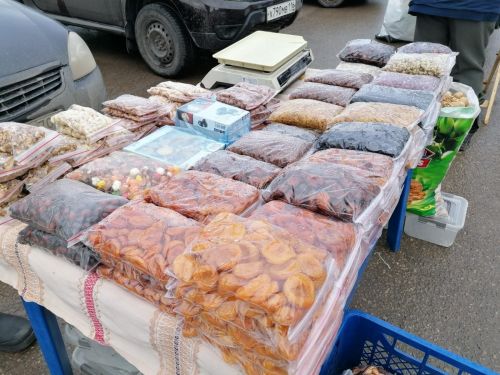 В Азнакаево проходят ярмарки