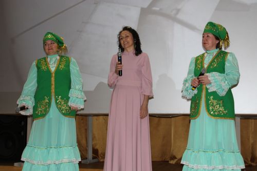 В Азнакаево состоялся конкурс «Я – женщина!» с участием женщин- депутатов