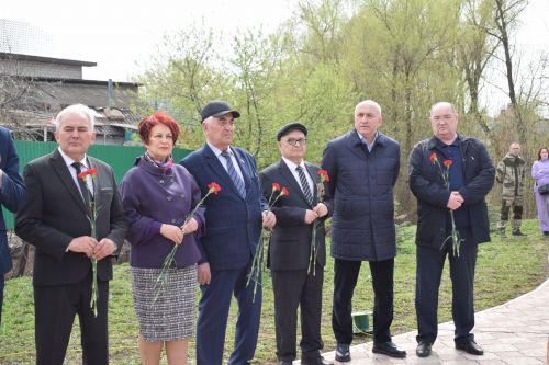 В Азнакаево почтили память Чернобыльской катастрофы