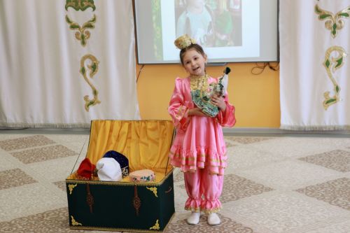 В Азнакаево проходит конкурс «Татар малае, татар кызы» («Татарский мальчик, девочка-татарка»)