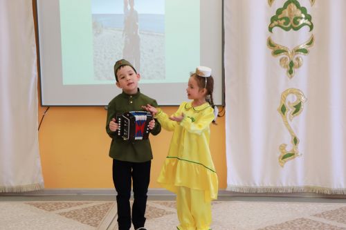 В Азнакаево проходит конкурс «Татар малае, татар кызы» («Татарский мальчик, девочка-татарка»)