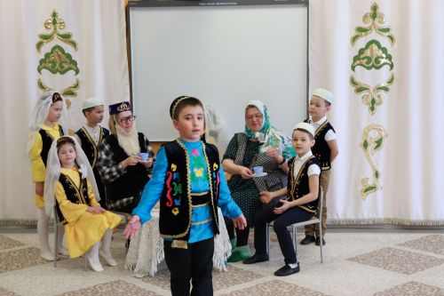 В Азнакаево проходит конкурс «Татар малае, татар кызы» («Татарский мальчик, девочка-татарка»)