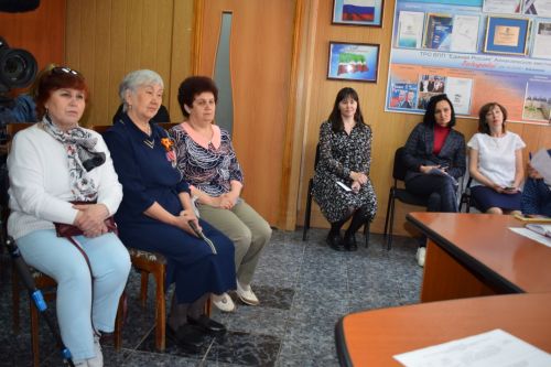 В Азнакаевском местном отделении партии "Единая Россия" проходят приемы граждан по вопросам старшего поколения