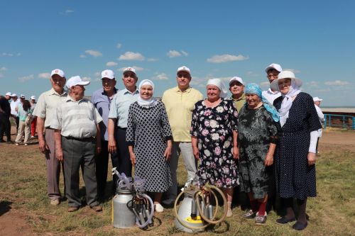 В Азнакаево соревновались доярки и технологи