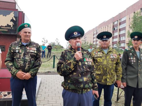 В Азнакаево отметили День пограничника