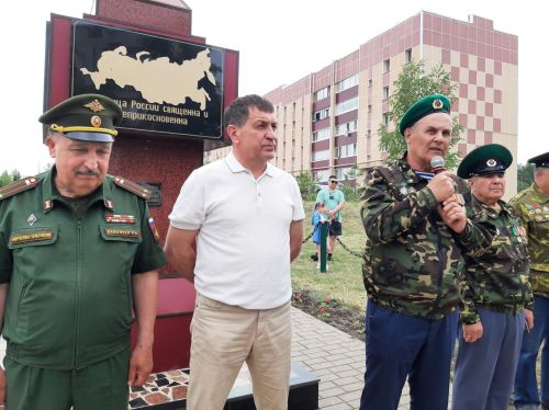 В Азнакаево отметили День пограничника