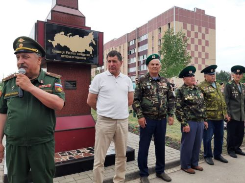 В Азнакаево отметили День пограничника