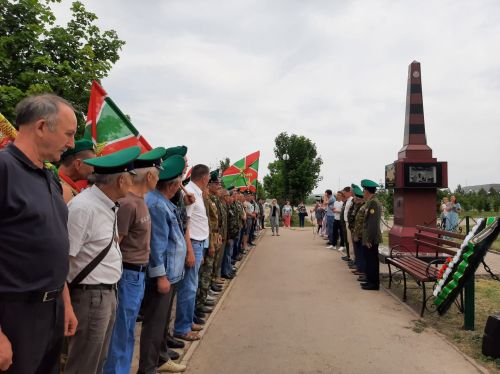 В Азнакаево отметили День пограничника