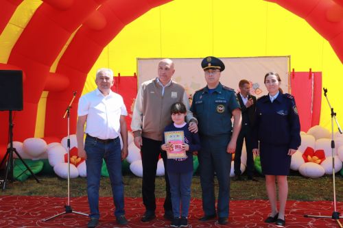 В Азнакаево прошел Международный День защиты детей