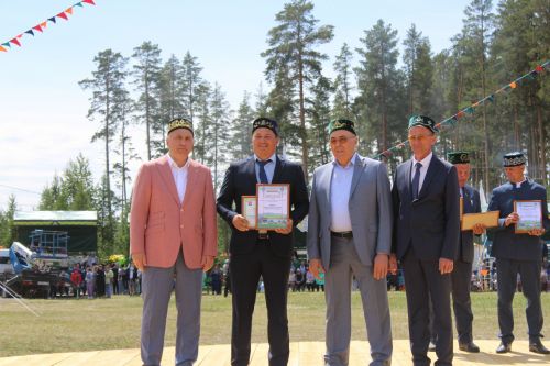 Азнакайда Сабантуйны бәйрәм иттеләр