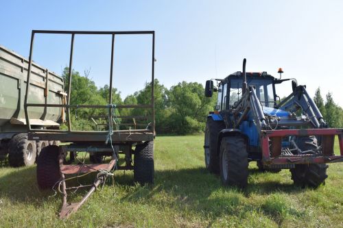 В Азнакаево проверили готовность комбайнов к жатве
