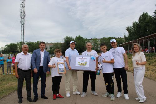 В Азнакаево соревновались самые дружные спортивные семьи