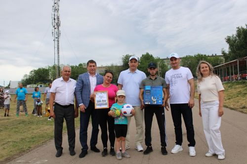 В Азнакаево соревновались самые дружные спортивные семьи