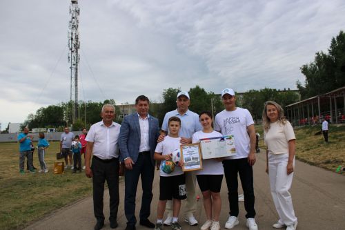 В Азнакаево соревновались самые дружные спортивные семьи