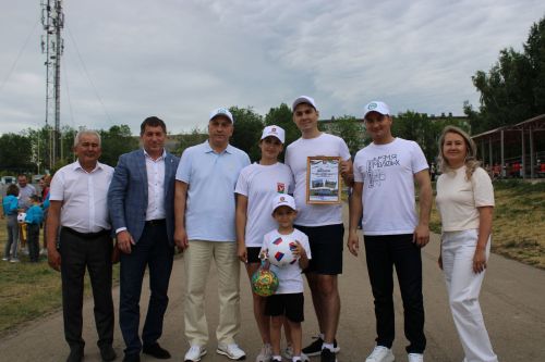 В Азнакаево соревновались самые дружные спортивные семьи