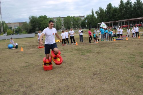 В Азнакаево соревновались самые дружные спортивные семьи