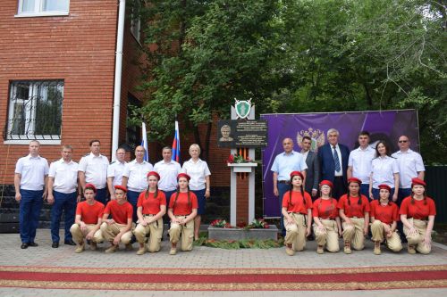 В Азнакаево открыли стелу в память об Идияте Хамидуллине