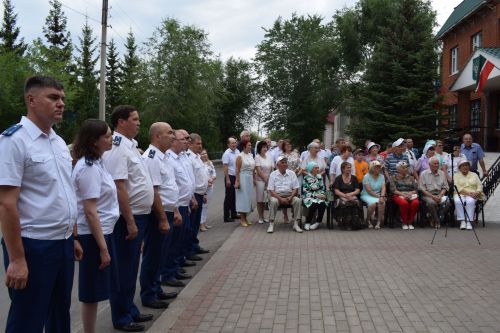 В Азнакаево открыли стелу в память об Идияте Хамидуллине