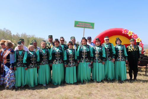 На горе Чатыр-Тау в Азнакаево состоялся фольклорный фестиваль "Чатыр-Тауда жыен"