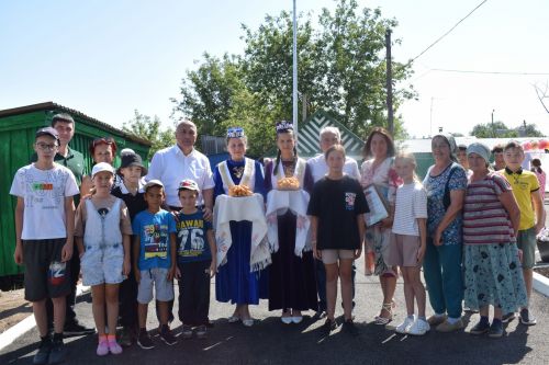В селе Тумутук обновляются дворы