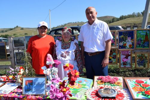 В Азнакаево провеви бабье лето