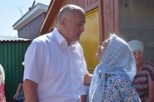 В селе Тумутук обновляются дворы