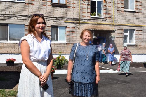 В селе Тумутук обновляются дворы