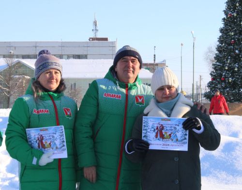 В Азнакаево прошел конкурс креативных саней