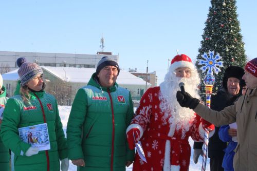 В Азнакаево прошел конкурс креативных саней