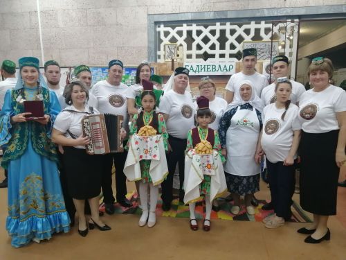 В Азнакаево прошел Фестиваль родословной «Эхо веков в истории семьи»