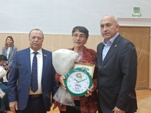 Өлкәннәр көне уңаеннан районда төрледән-төрле чаралар уза