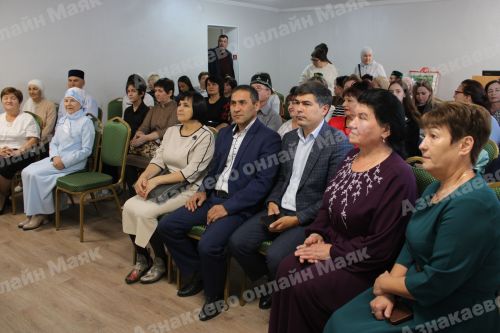 Азнакайда Данис Хәйруллинның иҗат кичәсе гөрләде