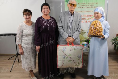 Азнакайда Данис Хәйруллинның иҗат кичәсе гөрләде