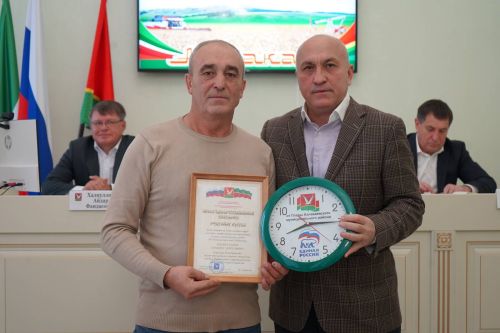 В Азнакаево состоялось еженедельное совещание