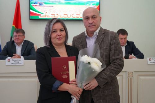 В Азнакаево состоялось еженедельное совещание