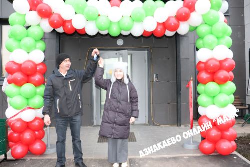 Азнакайда тугыз катлы йорт үз ишекләрен ачты