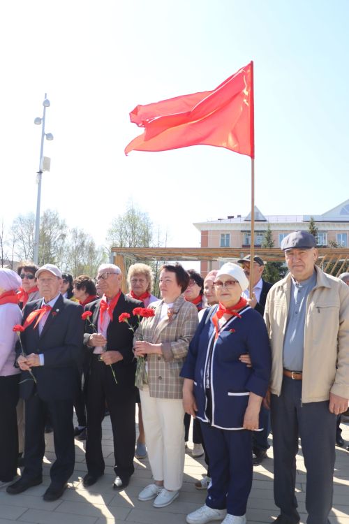 В Азнакаево почтили память Владимира Ильича Ленина