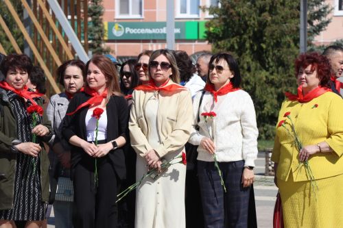 В Азнакаево почтили память Владимира Ильича Ленина