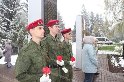 Комиссия утырышы  “Хәзерге җәмгыятьтә  гражданлык һәм патриотик  тәрбиянең роле”