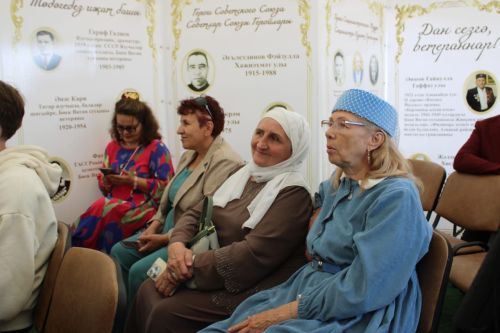 В Азнакаево прошел фестиваль «Чатыр тауда җыен»